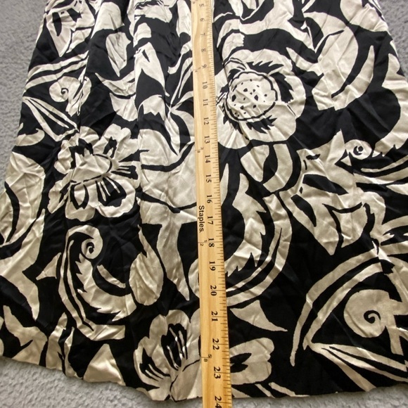 Talbots Skirt Women 10 Black White Floral 100% silk - Picture 5 of 11